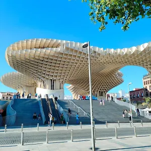 https://apartamentos-las-setas.es-andalucia.com